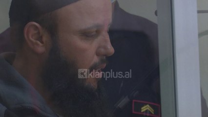 Mbetet ne burg “gardiani” i vajzave