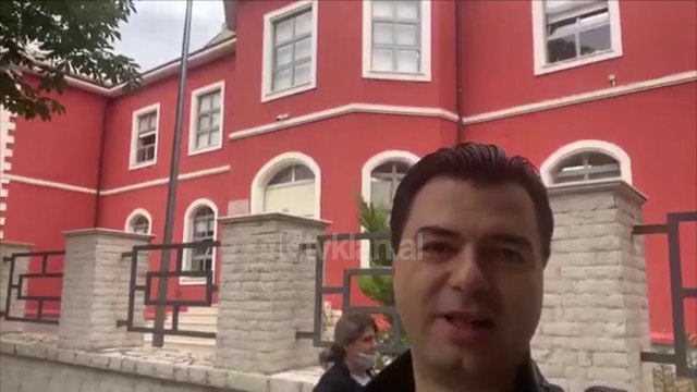 Basha uron maturantet: Kjo eshte sfida jone per ju