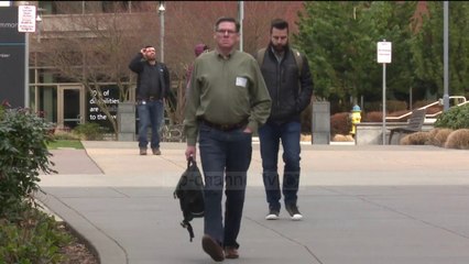 Top News - Vaksina kundër koronavirusit/ Bill Gates: S’ka mikroçipe, janë budallallëqe!