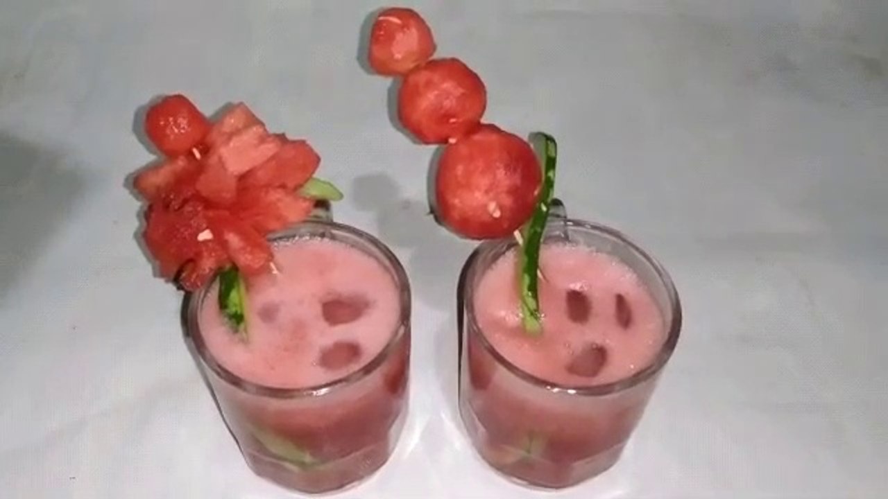 Watermelon juice . তরমুজের জুস/সরবত ।
