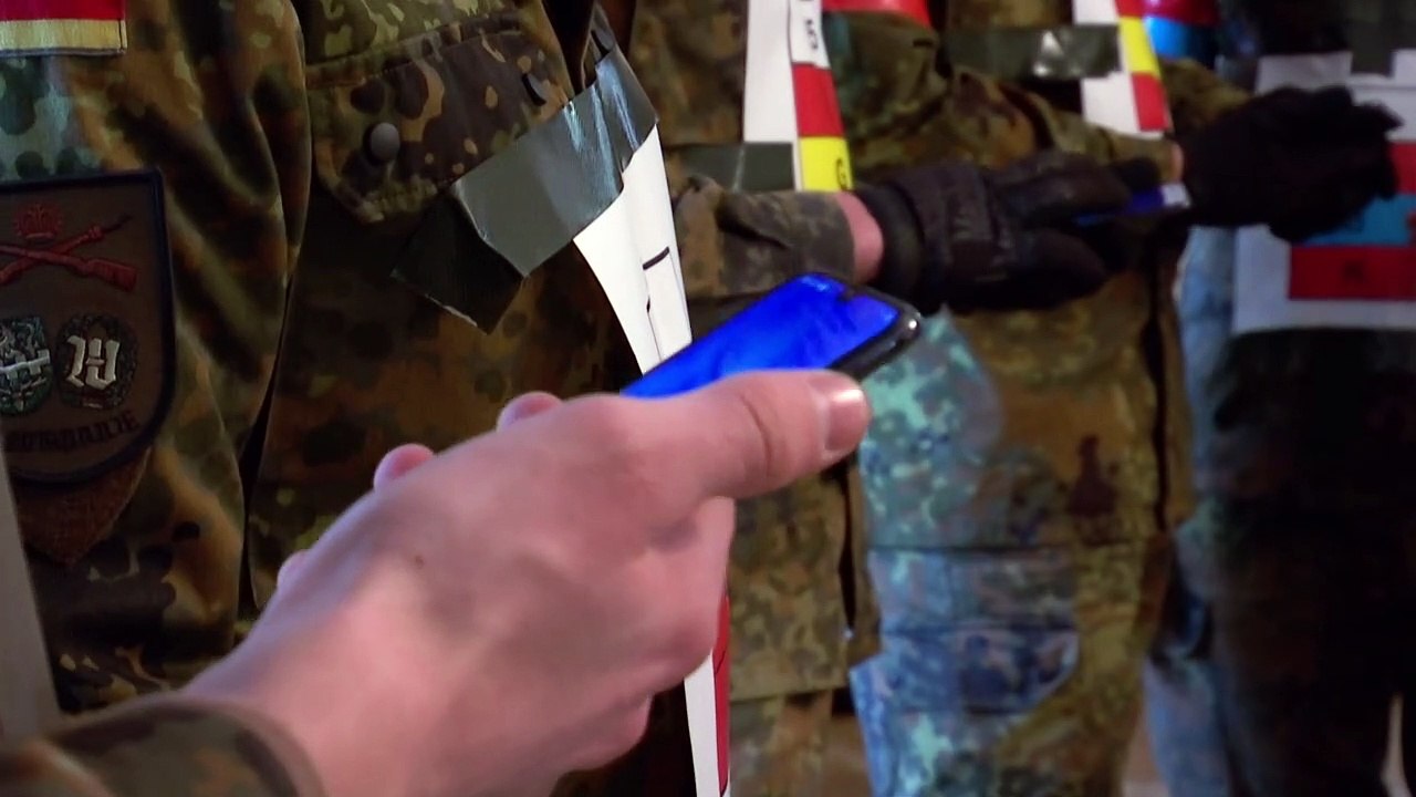 Corona-App: Berliner sind gespalten