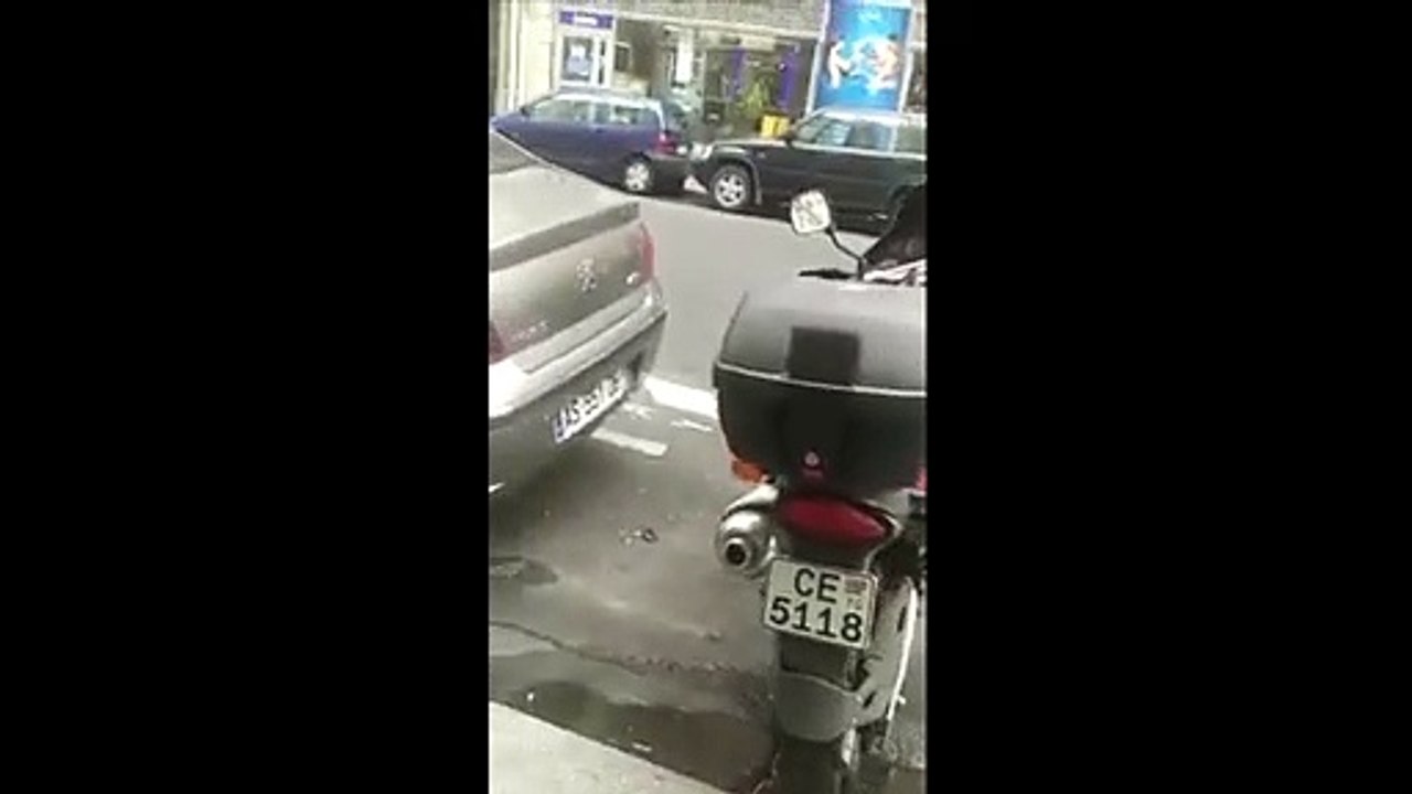 Une moto immatriculée au Togo roulée à Paris