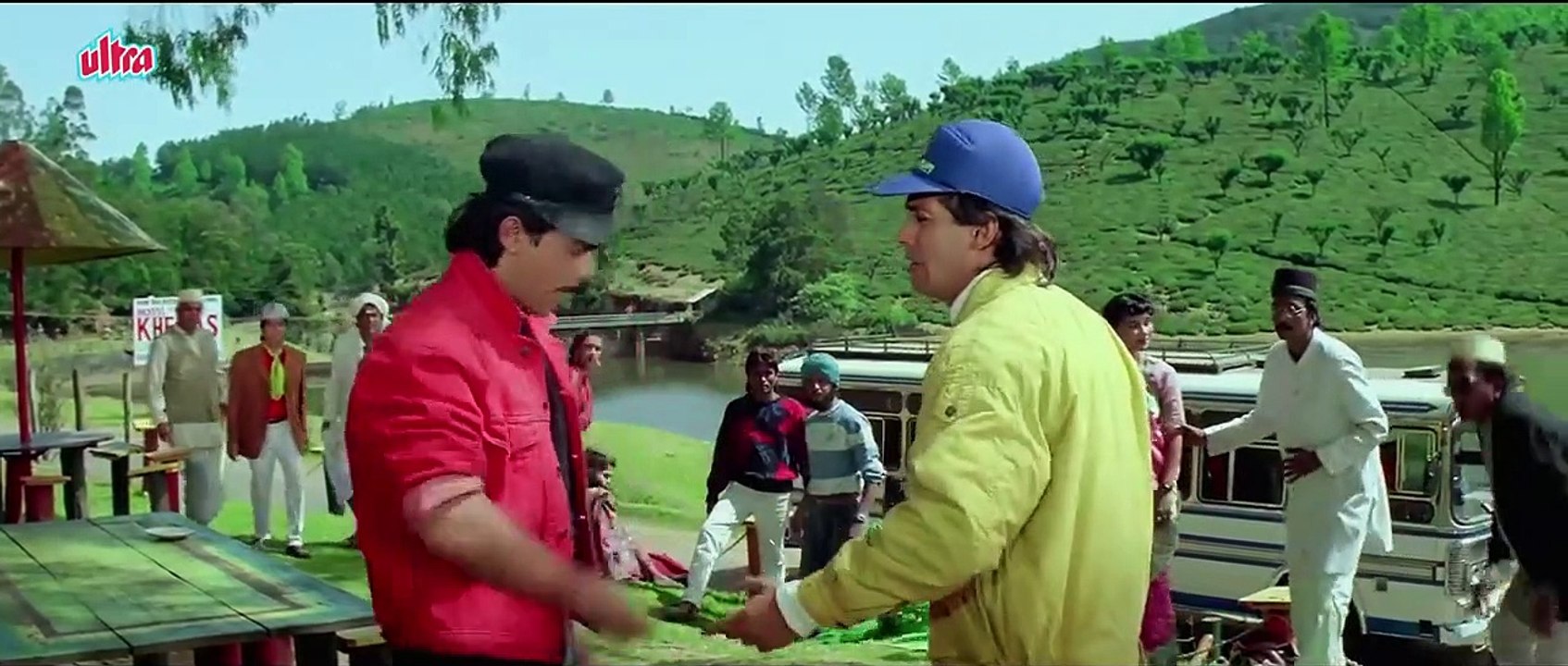 Salman Khan & Amir Khan अंदाज़ अपना अपना ज़बरदस्त कॉमेडी - सलमान खान - आमिर खान - टीकू तलसानिया