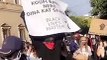 Manifestation contre le racisme : la pancarte du sénégalais qui fait le buzz