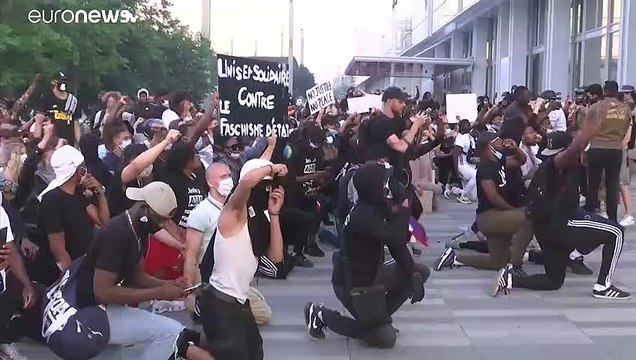 Null Toleranz gegen Rassismus und Polizeigewalt - und keine Würgegriffe mehr