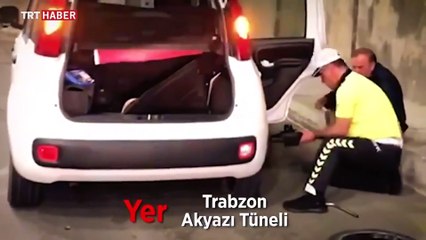 Tünelde lastiği patlayan engelliye polis yardım etti