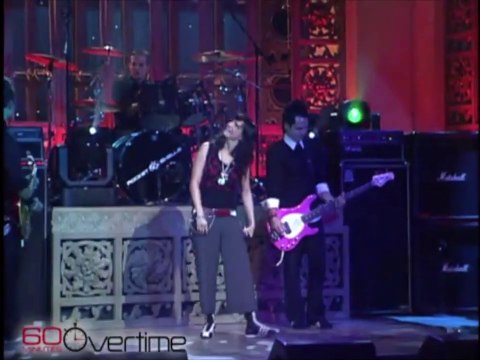 Ashlee Simpson - SNL Lip Sync Fail (RARE 2004 Behind The Scenes Footage)