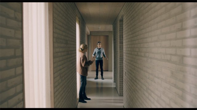 Amanda Seyfried, Kevin Bacon In 'You Should Have Left' First Trailer