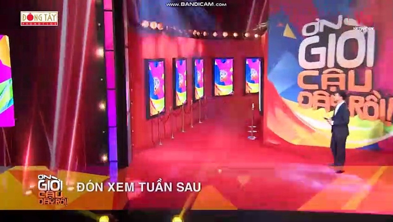 VỢ LÊ DƯƠNG BẢO LÂM ĐI TRỢ DIỄN GIÚP CHỒNG