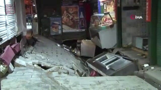 Ortaköy’de yol çöktü: 1 kadın yaralı