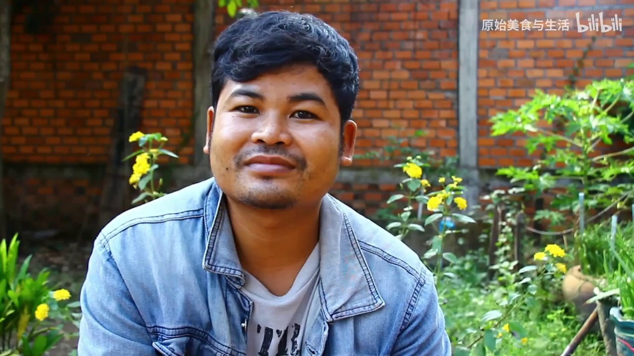 Hello everyone, I am from Cambodia, I am a soldier. Hope everyone support.