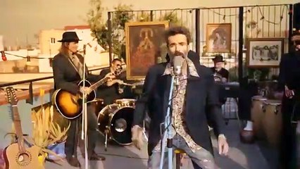 "Eso que tú me das", el último videoclip de Pau Donés con Jarabe de Palo