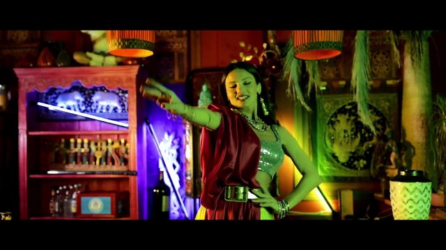 Νίκος Φλωρινιώτης - Έχεις Τα Μάτια Που Λατρεύω (Official Video Clip)