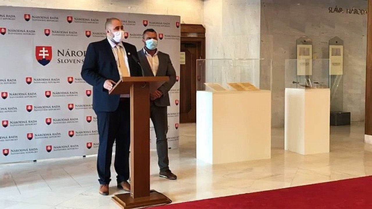 ZÁZNAM: Brífing poslancov Sme rodina