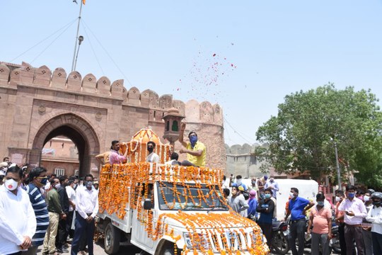 bikaner- जूनागढ़ से निकली अंतिम यात्रा, देवीकुण्ड सागर में अंतिम संस्कार