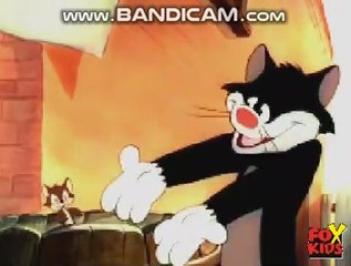 Columbia Pictures - Pickled Puss (1948) - Color Rhapsody