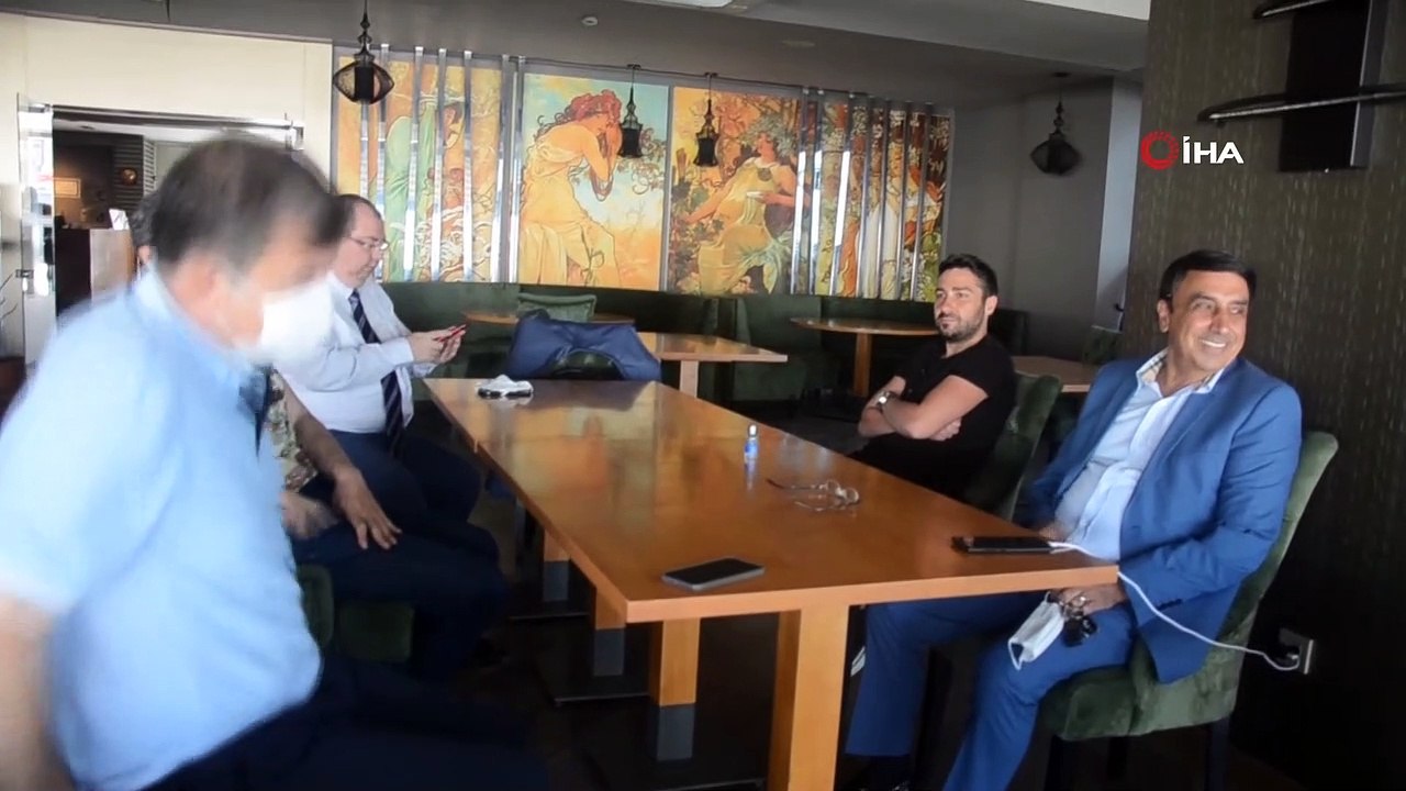 Gol kralı Çolak, 'bentonit kili'ni tanıttı