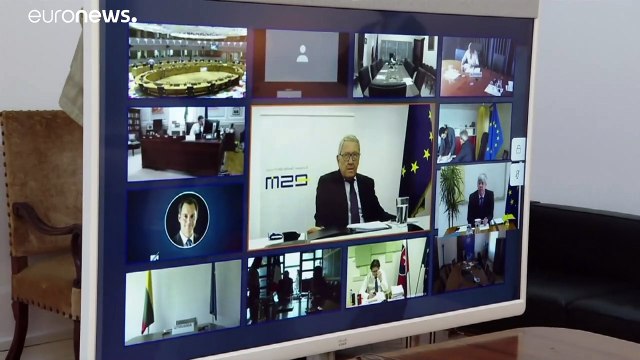 Глава Еврогруппы Мариу Сентену покинет свой пост