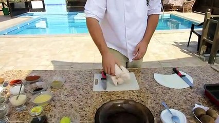 دجاج مشوي على الفحم بخلطة الكيوي و اللبنة الشهي/