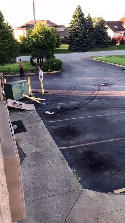 Semi-Truck Driver Wrecks Motel, Cars, and Drives Off