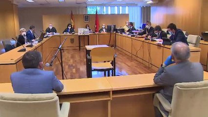 El ex DAO de la Policía, en el banquillo del juicio a la 'Brigada Patriótica'