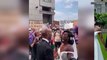 Pareja celebró su boda en medio de las manifestaciones de Estados Unidos
