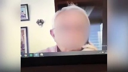 Öğrencileri online sınavdayken cinsel içerikli film izleyen profesör kameralara yakalandı