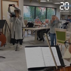 Déconfinement: L'Orchestre national de Lyon donne un concert dans un Ehpad