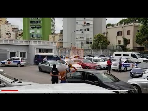 Ishte dënuar me 8 vite burg për trafikim të drogave të forta, arrestohet 38-vjeçari në Tiranë
