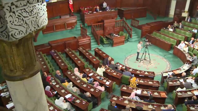 البرلمان التونسي يسقط لائحة تطالب فرنسا بالاعتذار عن حقبة الاستعمار
