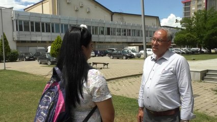 Sindikata e Arsimit nuk pajtohet me vonesën e ligjit të pagave-Lajme