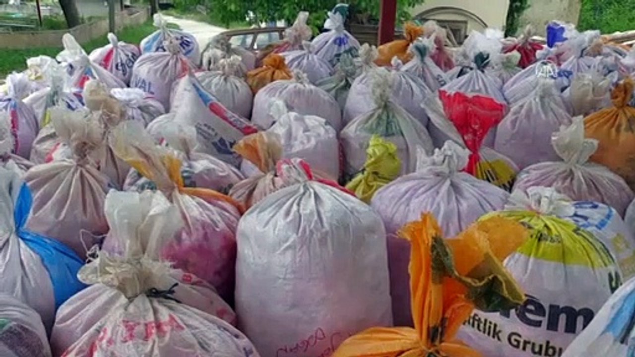 'Gül kokulu' köyün geçim kaynağı gül yağı Avrupa'dan ilgi görüyor - AFYONKARAHİSAR