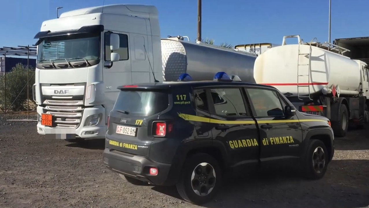Catania - Contrabbando carburante, sequestro da 4,5 milioni a imprenditore (10.06.20)