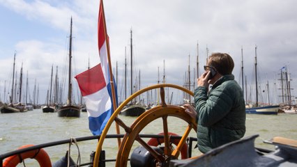 Trying to stay afloat: Dutch heritage vessels sail in protest