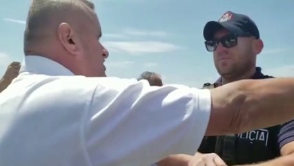 Ora News - Aksioni i IKMT në Velipojë po shoqërohet me përplasje mes policisë e pronarëve