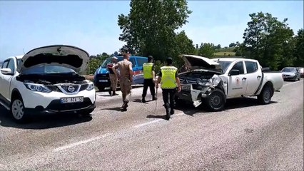 Otomobil kamyonetle çarpıştı: 2 yaralı - SAMSUN