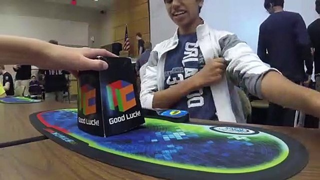 Moins de 5 secondes pour terminer Rubik's Cube