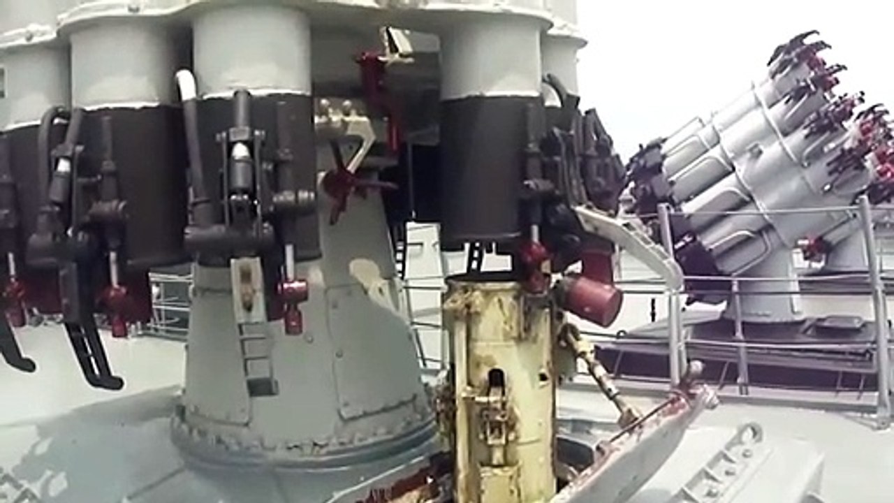 Reload dan Penembakan Peluncur Roket Anti Kapal Selam RBU-6000