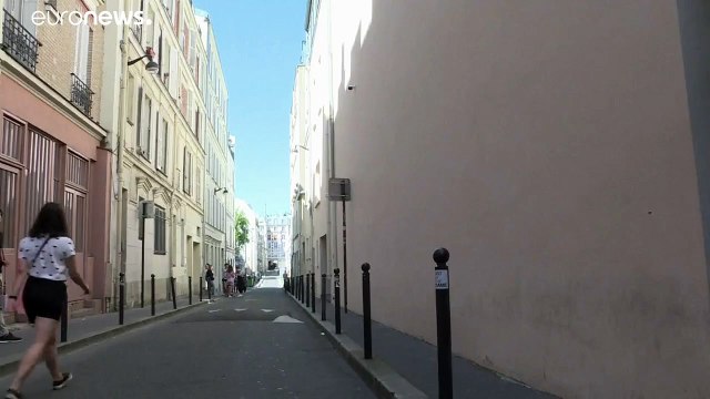 Une oeuvre attribuée à Banksy, hommage aux victimes des attentats de novembre 2015 à Paris et volée en 2019 au Bataclan, retrouvée en Italie