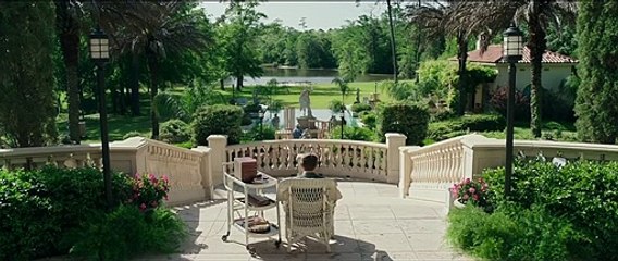 Capone • Trailer Legendado