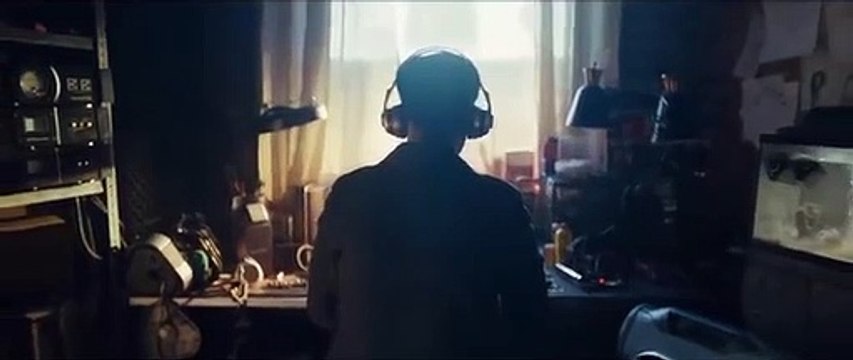RiceGum+Super+Bowl+Commercial+ft.+Iggy+Azalea+(Official+Extended+Commercial)