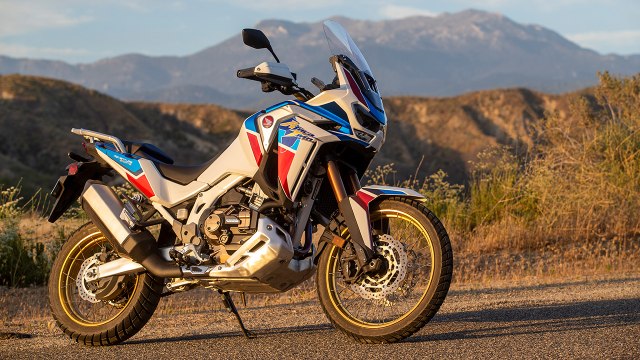 2020 Honda Africa Twin Adventure Sport ES DCT Review | MC Commute