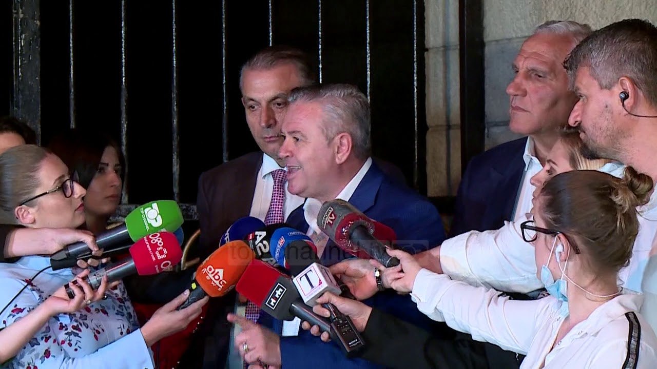 Nuk ka marrëveshje/ Opozita parlamentare s’gjen dakordësi me Ramën, i cili kërkon ndihmën e Bashës