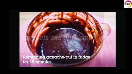 #Decorate Cake With Chocolate Ganache At Home.