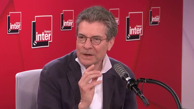 Antoine Compagnon : J'ai lu des livres de ma bibliothèque que je n'osais pas dire que je n'avais pas lus...