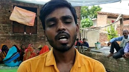 छप्पर गिरने से अधेड़ की मौत, पुत्र और साला घायल