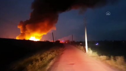 Palet deposunda çıkan yangında hasar oluştu - KOCAELİ