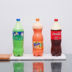 Vous pensez que ce sont de simple bouteilles de soda... Pas du tout.