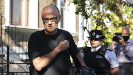 بعد خرق مستشار رئيس الحكومة قواعد العزل.. البريطانيون لا يثقون بأداء حكومتهم