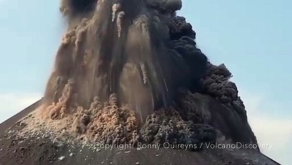 Voyage : Éruption du volcan Krakatoa